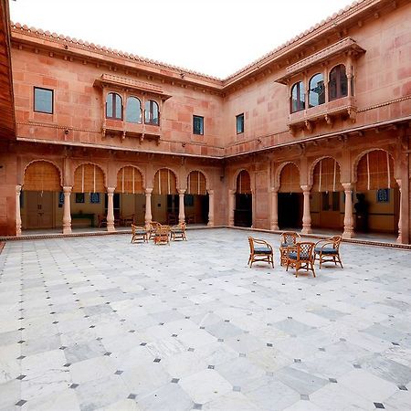 The Lallgarh Palace A Heritage Hotel Bikaner Exterior foto